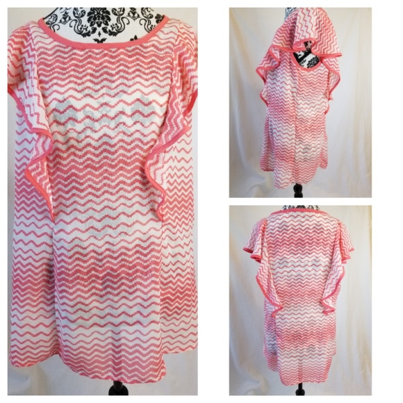 Hug+ Tops - Hug+ Coral White Chevron 2X Cap Sleeve Frilled Top